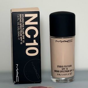 MAC Studio Fix Fluid SPF 15 NC10